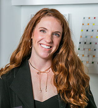 LPetrilla LPetrilla SplashHeadshots 5 1188