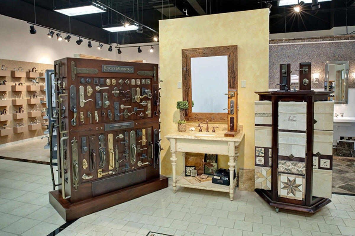 SPLASH Showrooms - Door Pulls Handles Showroom Murrysville