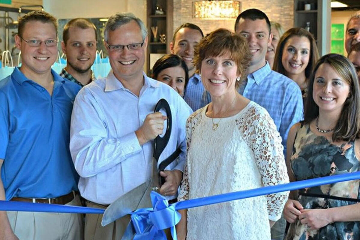 SPLASH Showrooms - Glenshaw Showroom Opening Ribbon Cutting Group Photo