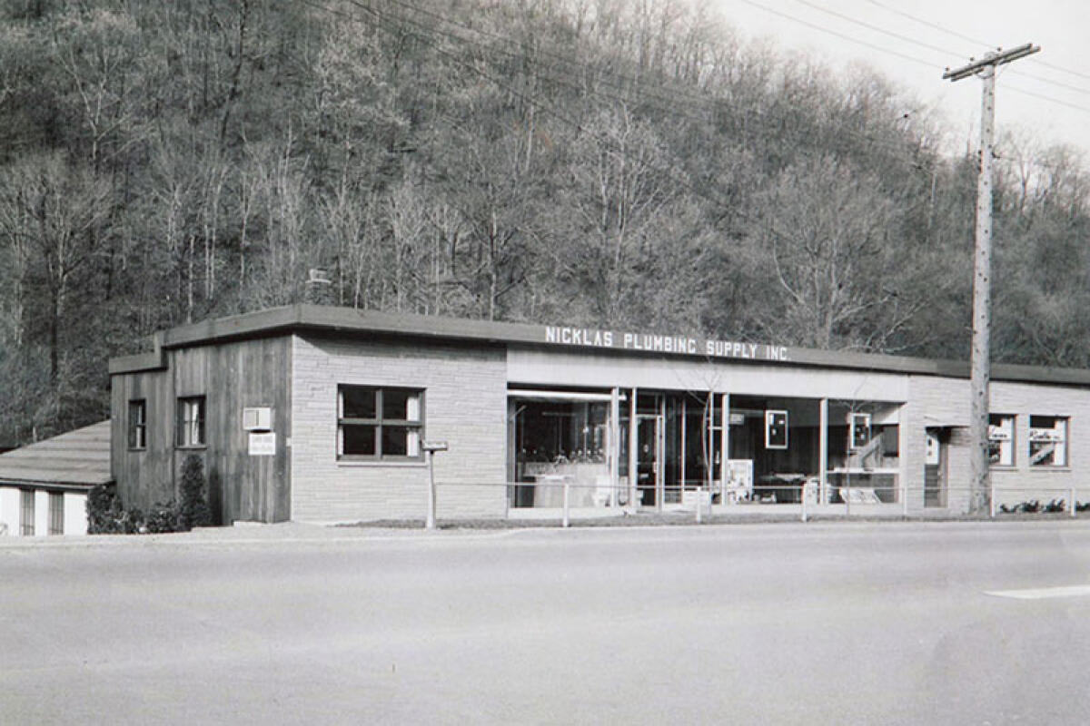 SPLASH Showrooms - Nicklas and Gunst Inc